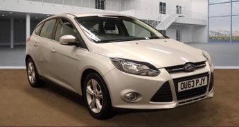 Ford Focus 1.6 Zetec Powershift Euro 5 5dr
