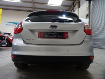 Ford Focus 1.6 Zetec Powershift Euro 5 5dr