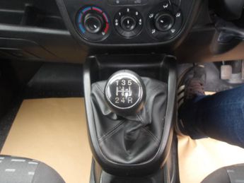 Vauxhall Combo 1.3 CDTi 2000 16v Sportive FWD L1 H1 3dr