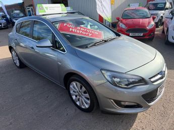 Vauxhall Astra 1.4T 16v SE Euro 5 5dr