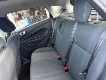 Ford Fiesta 1.6 TDCi ECOnetic DPF Zetec 5dr