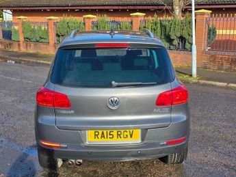 Volkswagen Tiguan 2.0 TDI BlueMotion Tech Match SUV 5dr Diesel DSG 4WD Euro 5 (s/s