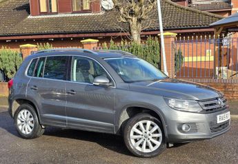 Volkswagen Tiguan 2.0 TDI BlueMotion Tech Match SUV 5dr Diesel DSG 4WD Euro 5 (s/s