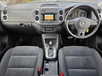 Volkswagen Tiguan 2.0 TDI BlueMotion Tech Match SUV 5dr Diesel DSG 4WD Euro 5 (s/s