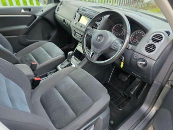 Volkswagen Tiguan 2.0 TDI BlueMotion Tech Match SUV 5dr Diesel DSG 4WD Euro 5 (s/s