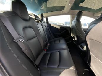 Tesla Model 3 PERFORMANCE AWD