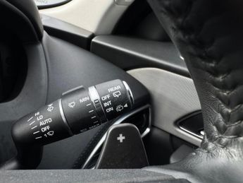 Jaguar F-PACE 2.0 D180 Portfolio Auto AWD Euro 6 (s/s) 5dr