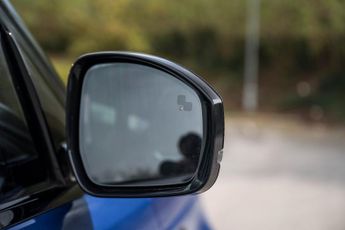 Land Rover Range Rover Sport 5.0 P575 V8 SVR Carbon Edition SUV 5dr Petrol Auto 4WD Euro 6 (s