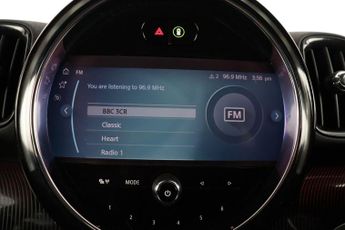 MINI Countryman 1.5 10kWh Cooper SE Exclusive Auto ALL4 Euro 6 (s/s) 5dr