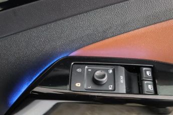 Volkswagen ID.4 Pro Performance 77kWh Life Auto 5dr