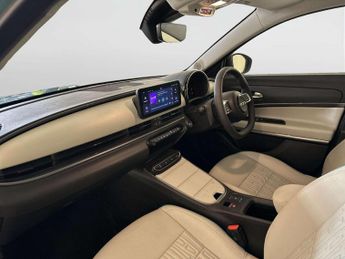 Fiat 600e 54kWh La Prima SUV 5dr Electric Auto (156 ps)