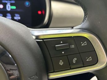 Fiat 600e 54kWh La Prima SUV 5dr Electric Auto (156 ps)