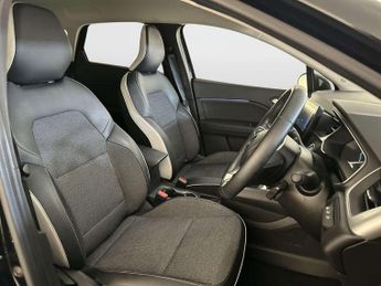 Renault Captur 1.6 E-TECH SE Edition SUV 5dr Petrol Hybrid Auto Euro 6 (s/s) (1