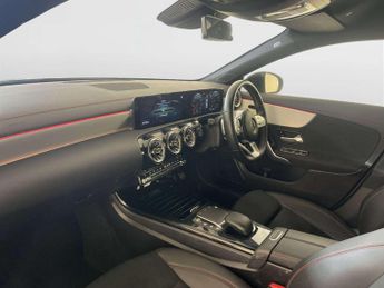 Mercedes-Benz CLA 1.3 CLA200h MHEV AMG Line (Executive) Coupe 4dr Petrol Hybrid 7G