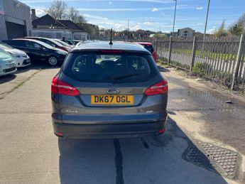 Ford Focus 1.0T EcoBoost Titanium Auto Euro 6 (s/s) 5dr