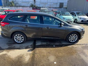 Ford Focus 1.0T EcoBoost Titanium Auto Euro 6 (s/s) 5dr