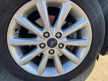 Ford Focus 1.0T EcoBoost Titanium Auto Euro 6 (s/s) 5dr