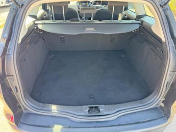 Ford Focus 1.0T EcoBoost Titanium Auto Euro 6 (s/s) 5dr