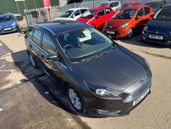 Ford Focus 1.0T EcoBoost Titanium Auto Euro 6 (s/s) 5dr