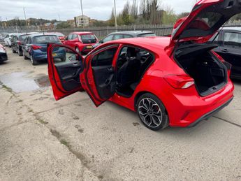 Ford Focus 1.5 EcoBlue ST-Line X Auto Euro 6 (s/s) 5dr