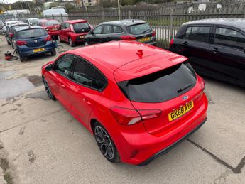Ford Focus 1.5 EcoBlue ST-Line X Auto Euro 6 (s/s) 5dr