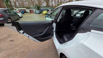Tesla Model 3 (Dual Motor) Long Range Auto 4WDE 4dr