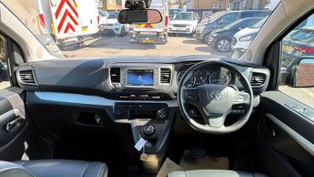 Toyota PROACE Verso 2.0D Family Medium MPV Auto MWB Euro 6 (s/s) 5dr (8 Seat)