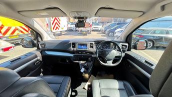 Toyota PROACE Verso 2.0D Family Medium MPV Auto MWB Euro 6 (s/s) 5dr (8 Seat)
