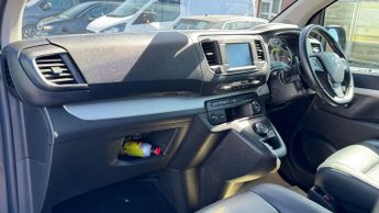 Toyota PROACE Verso 2.0D Family Medium MPV Auto MWB Euro 6 (s/s) 5dr (8 Seat)