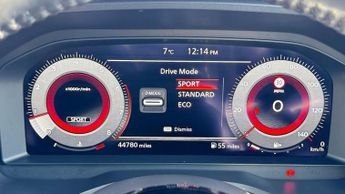 Nissan Qashqai 1.3 DIG-T MHEV Tekna Euro 6 (s/s) 5dr