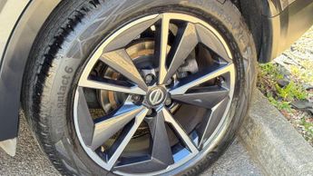 Nissan Qashqai 1.3 DIG-T MHEV Tekna Euro 6 (s/s) 5dr