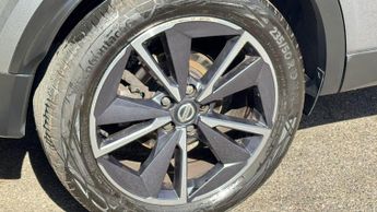 Nissan Qashqai 1.3 DIG-T MHEV Tekna Euro 6 (s/s) 5dr