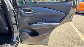 Nissan Qashqai 1.3 DIG-T MHEV Tekna Euro 6 (s/s) 5dr