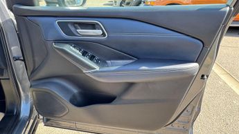 Nissan Qashqai 1.3 DIG-T MHEV Tekna Euro 6 (s/s) 5dr