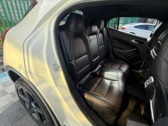 Mercedes-Benz GLA 2.1 GLA220d AMG Line (Premium) 7G-DCT 4MATIC Euro 6 (s/s) 5dr