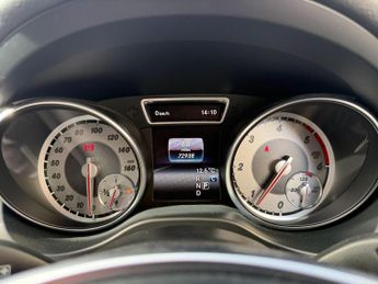 Mercedes-Benz GLA 2.1 GLA220d AMG Line (Premium) 7G-DCT 4MATIC Euro 6 (s/s) 5dr