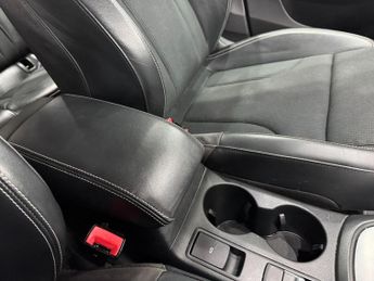 Audi Q3 2.0 TDI S line S Tronic quattro Euro 6 (s/s) 5dr