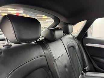 Audi Q3 2.0 TDI S line S Tronic quattro Euro 6 (s/s) 5dr