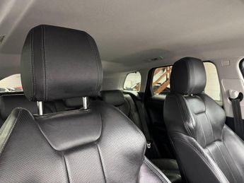 Land Rover Range Rover Evoque 2.0 TD4 SE Tech Auto 4WD Euro 6 (s/s) 5dr