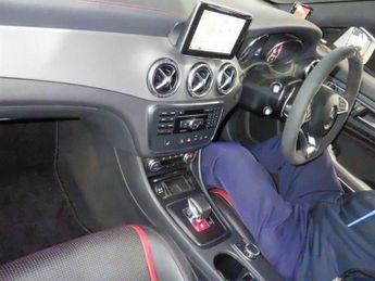 Mercedes-Benz CLA 2.0 CLA45 AMG Coupe 4dr Petrol SpdS DCT 4MATIC Euro 6 (s/s) (360