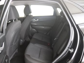 Hyundai KONA 39kWh Premium Auto 5dr (10.5kW Charger)