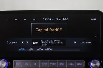 Hyundai KONA 39kWh Premium Auto 5dr (10.5kW Charger)