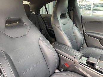 Mercedes-Benz CLA 1.3 CLA250e 15.6kWh AMG Line (Premium) Coupe 8G-DCT Euro 6 (s/s)