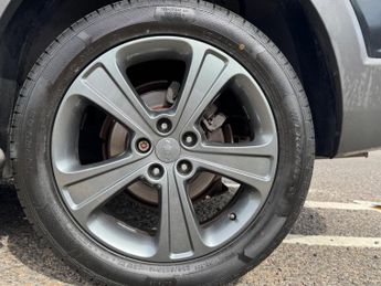 Chevrolet Captiva 2.2 VCDi LTZ Auto 4WD Euro 5 5dr (7 Seats)