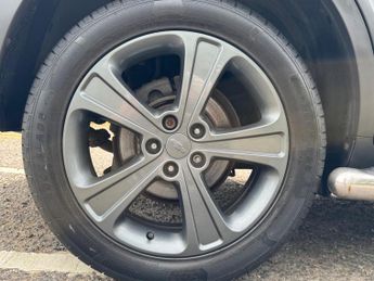 Chevrolet Captiva 2.2 VCDi LTZ Auto 4WD Euro 5 5dr (7 Seats)