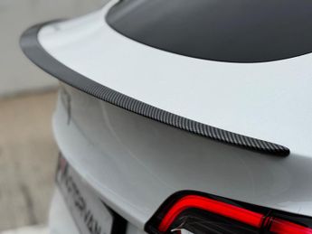 Tesla Model Y (Dual Motor) Long Range Auto 4WDE 5dr