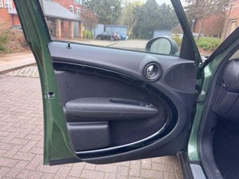 MINI Countryman 1.6 Cooper Steptronic Euro 5 5dr