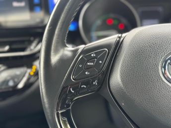 Toyota C-HR 1.8 VVT-h Dynamic CVT Euro 6 (s/s) 5dr