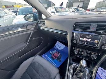 Volkswagen Golf 2.0 TDI BlueMotion Tech GT Edition DSG Euro 6 (s/s) 5dr