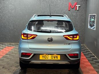 MG MG ZS 44.5kWh Exclusive Auto 5dr